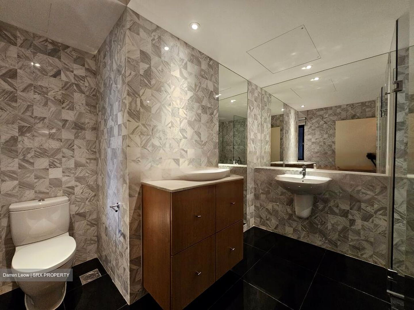 The Colonnade (D10), Condominium #476181381